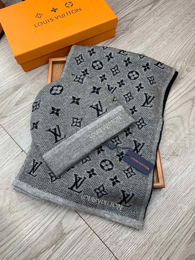 Louis Vuitton Caps Scarfs